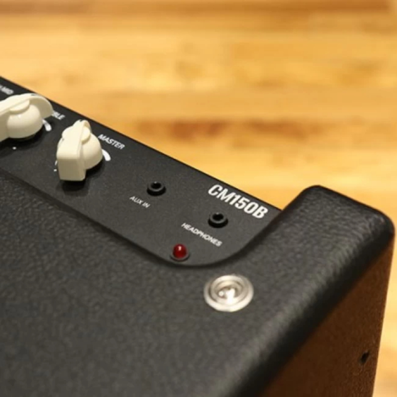 Amplificador de bajo CM150B-2